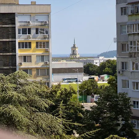 Kalina With Free Parking Apartment